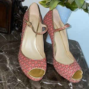 Gold, blue and orange floral pumps